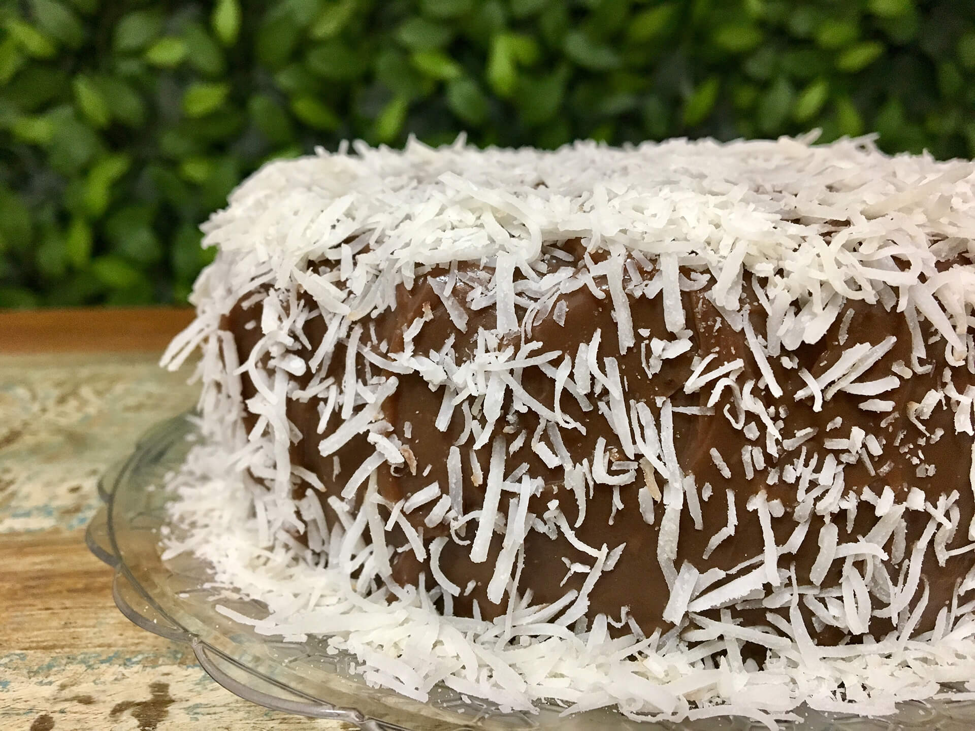 Bolo de Brigadeiro com Beijinho